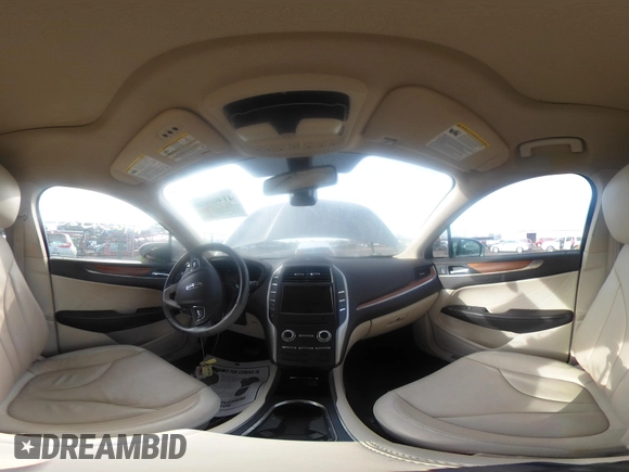 2016 Lincoln MKC Reserve with VIN 5LMTJ3DH0GUJ03524, listed as a IAAI auction lot 41405020 with 59,469 mi miles and . Bid and sale history available at DreamBid. Image 19.
