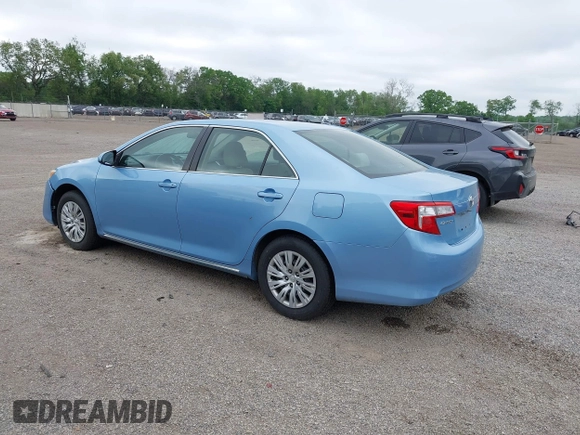 2012 Toyota Camry L z VIN 4T1BF1FK7CU561214, wystawiony jako IAAI lot #42286118 z przebiegiem 182 553 mil mil oraz . Historia ofert i sprzedaży dostępna na DreamBid. Obrazek 3.