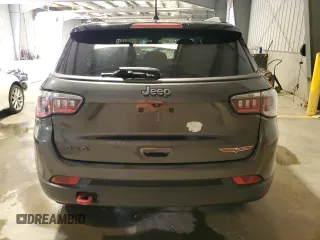 2020 Jeep Compass Trailhawk z VIN 3C4NJDDB1LT119074, wystawiony jako Copart lot #60255815 z przebiegiem 73 906 mil mil oraz Szkoda całkowita • Salvage title. Historia ofert i sprzedaży dostępna na DreamBid. Obrazek 6.