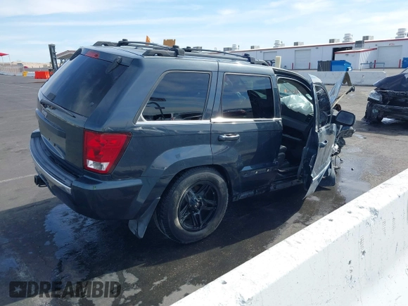 2006 Jeep Grand Cherokee Limited with VIN 1J4HR58N16C359185, listed as a IAAI auction lot 41595050 with 157,788 mi miles. Bid and sale history available at carsss.com. Image 4.