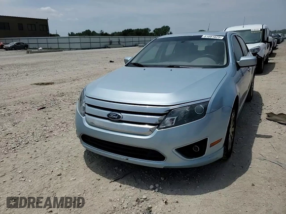 2010 Ford Fusion Hybrid with VIN 3FADP0L37AR210959, listed as a Copart auction lot 61081625 with 138,910 mi miles and Salvage title. Bid and sale history available at DreamBid. Image 13.