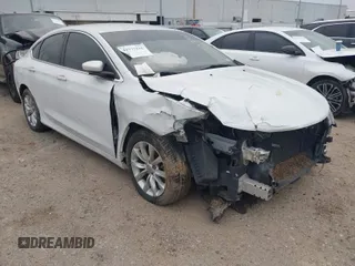 2015 Chrysler 200 C with VIN 1C3CCCCBXFN562510, listed as a IAAI auction lot 41833656 with 118,416 mi miles and . Bid and sale history available at carsss.com. Image 1.