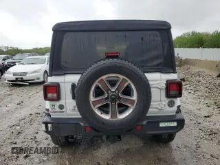 2018 Jeep Wrangler Unlimited Sahara with VIN 1C4HJXEG7JW255323, listed as a Copart auction lot 57586735 with 107,081 mi miles and Salvage title. Bid and sale history available at DreamBid. Image 6.
