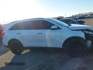 2020 Kia Sorento EX V6 with VIN 5XYPH4A59LG656432, listed as a IAAI auction lot 41057791 with 59,237 mi miles. Bid and sale history available at carsss.com. Image 13.