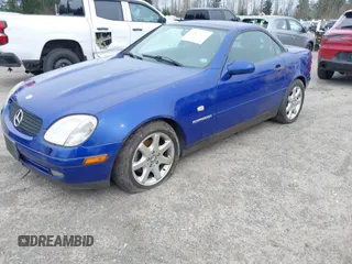 2000 Mercedes-Benz SLK 230 Kompressor with VIN WDBKK47F4YF147997, listed as a IAAI auction lot 41893379 with 72,492 mi miles and . Bid and sale history available at DreamBid. Image 2.