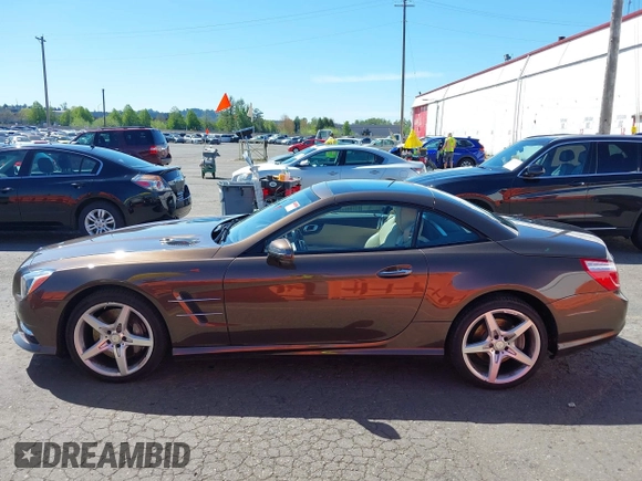 2015 Mercedes-Benz SL 550 with VIN WDDJK7DA6FF031520, listed as a IAAI auction lot 42044960 with Not provided miles and . Bid and sale history available at DreamBid. Image 14.