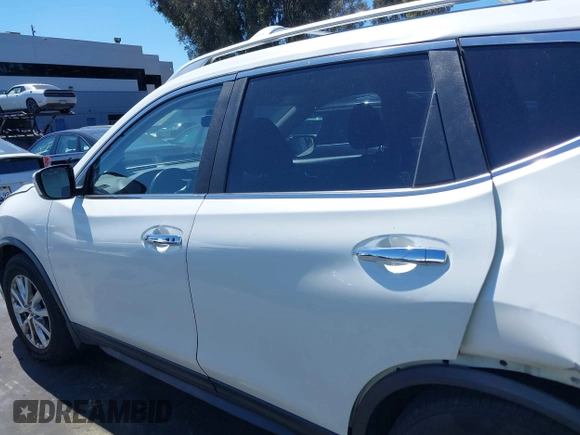 2020 Nissan Rogue SV with VIN JN8AT2MT6LW003230, listed as a IAAI auction lot 41925623 with 115,920 mi miles. Bid and sale history available at carsss.com. Image 14.