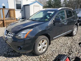 2015 Nissan Rogue S z VIN JN8AS5MV3FW768082, wystawiony jako Copart lot #55106515 z przebiegiem 88 156 mil mil oraz Szkoda całkowita • Salvage title. Historia ofert i sprzedaży dostępna na DreamBid. Obrazek 1.