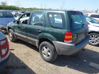 2002 Ford Escape XLS Choice with VIN 1FMYU02192KB15373, listed as a IAAI auction lot 42108982 with 175,538 mi miles and . Bid and sale history available at DreamBid. Image 3.