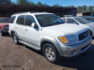 2004 Toyota Sequoia SR5 with VIN 5TDZT34A44S211112, listed as a IAAI auction lot 41621492 with 311,983 mi miles. Bid and sale history available at carsss.com. Image 1.