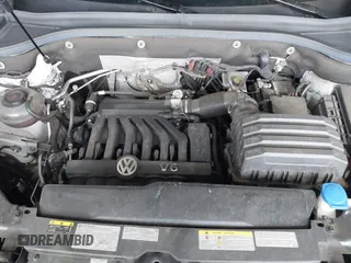 2021 Volkswagen Atlas SE z VIN 1V2NE2CA4MC201281, wystawiony jako IAAI lot #41242760 z przebiegiem 95 209 mil mil oraz . Historia ofert i sprzedaży dostępna na DreamBid. Obrazek 10.