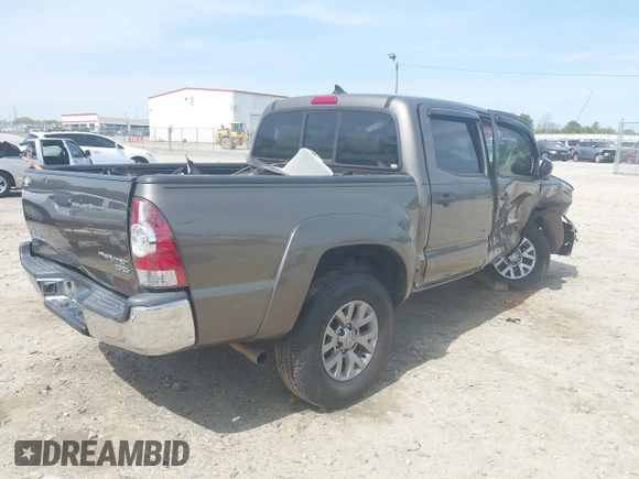 2015 Toyota Tacoma PreRunner z VIN 5TFJX4GN7FX043923, wystawiony jako IAAI lot #41930476 z przebiegiem 151 399 mil mil oraz . Historia ofert i sprzedaży dostępna na DreamBid. Obrazek 4.