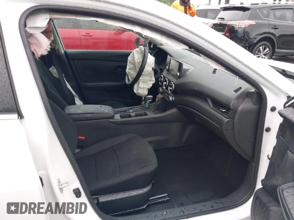 2024 Nissan Sentra S with VIN 3N1AB8BV0RY309026, listed as a IAAI auction lot 42232473 with 7,477 mi miles and . Bid and sale history available at DreamBid. Image 5.