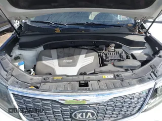 2015 Kia Sorento LX with VIN 5XYKT4A75FG608229, listed as a IAAI auction lot 40395853 with 81,115 mi miles. Bid and sale history available at carsss.com. Image 10.