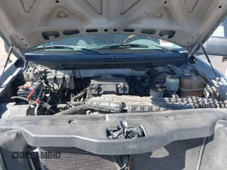 2005 Ford F-150 XLT with VIN 1FTPW125X5KE67448, listed as a IAAI auction lot 41975500 with 298,230 mi miles. Bid and sale history available at carsss.com. Image 10.