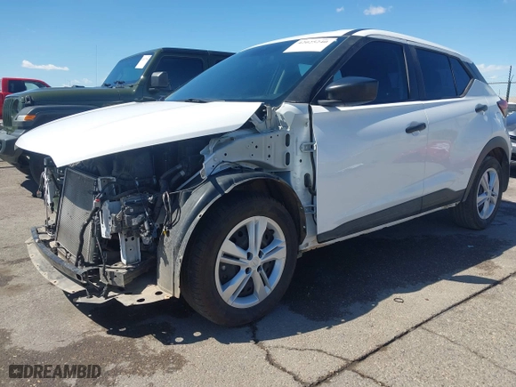 2022 Nissan Kicks S with VIN 3N1CP5BV7NL511927, listed as a IAAI auction lot 42025240 with 47,444 mi miles. Bid and sale history available at carsss.com. Image 19.