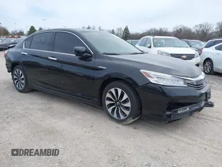 2017 Honda Accord Touring z VIN JHMCR6F78HC021925, wystawiony jako IAAI lot #41865763 z przebiegiem 106 871 mil mil oraz . Historia ofert i sprzedaży dostępna na DreamBid. Obrazek 1.