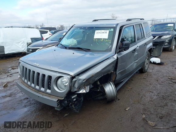 2017 Jeep Patriot Sport with VIN 1C4NJPBA5HD209935, listed as a IAAI auction lot 41522830 with 58,724 mi miles. Bid and sale history available at carsss.com. Image 18.