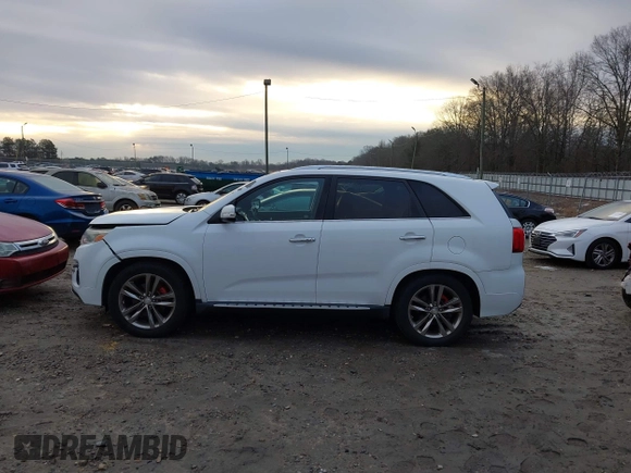 2014 Kia Sorento SX with VIN 5XYKW4A70EG451120, listed as a IAAI auction lot 41309727 with 106,262 mi miles. Bid and sale history available at carsss.com. Image 14.