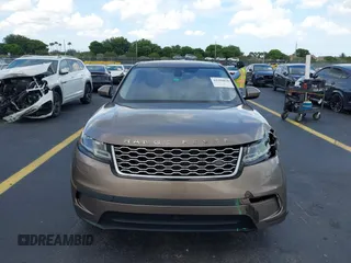2018 Land Rover Range Rover Velar S с VIN SALYB2RV4JA708585, выставлен на аукционе IAAI как лот 42399058 с пробегом 82 537 миль миль и . История ставок и продаж доступна на DreamBid. Изображение 12.
