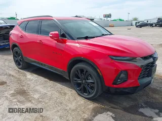 2020 Chevrolet Blazer RS z VIN 3GNKBERS6LS669334, wystawiony jako IAAI lot #41892442 z przebiegiem 90 196 mil mil oraz . Historia ofert i sprzedaży dostępna na DreamBid. Obrazek 1.