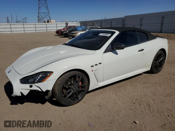 2015 Maserati GranTurismo Sport z VIN ZAM45VMA7F0146502, wystawiony jako Copart lot #77145904 z przebiegiem 37 863 mil mil oraz Czysty tytuł • Clean title. Historia ofert i sprzedaży dostępna na DreamBid. Obrazek 1.