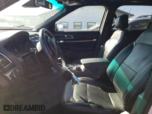 2016 Ford Explorer Limited z VIN 1FM5K8FH7GGD11109, wystawiony jako Copart lot #46257504 z przebiegiem 32 893 mil mil oraz Szkoda całkowita • Salvage title. Historia ofert i sprzedaży dostępna na DreamBid. Obrazek 7.