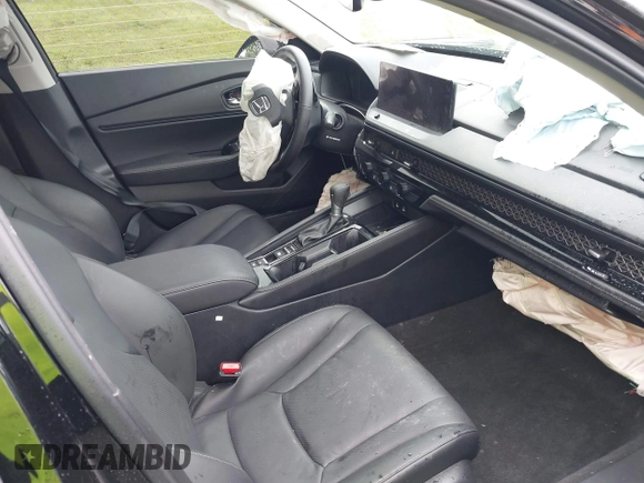 2024 Honda Accord Touring z VIN 1HGCY2F8XRA094072, wystawiony jako IAAI lot #42427587 z przebiegiem 20 206 mil mil oraz . Historia ofert i sprzedaży dostępna na DreamBid. Obrazek 5.