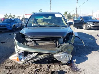2007 Honda CR-V LX with VIN JHLRE38397C004598, listed as a IAAI auction lot 41301940 with 249,322 mi miles. Bid and sale history available at carsss.com. Image 6.