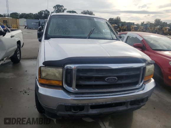 2001 Ford Super Duty F-250 XL with VIN 1FTNW20F81EB73953, listed as a Copart auction lot 76877774 with 506,565 mi miles and Non Repairable. Bid and sale history available at carsss.com. Image 5.