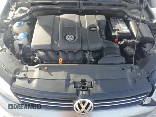 2012 Volkswagen Jetta SEL с VIN 3VWLP7AJ2CM452782, выставлен на аукционе Copart как лот 41502725 с пробегом 153 132 миль миль и Списание • Salvage title. История ставок и продаж доступна на DreamBid. Изображение 12.
