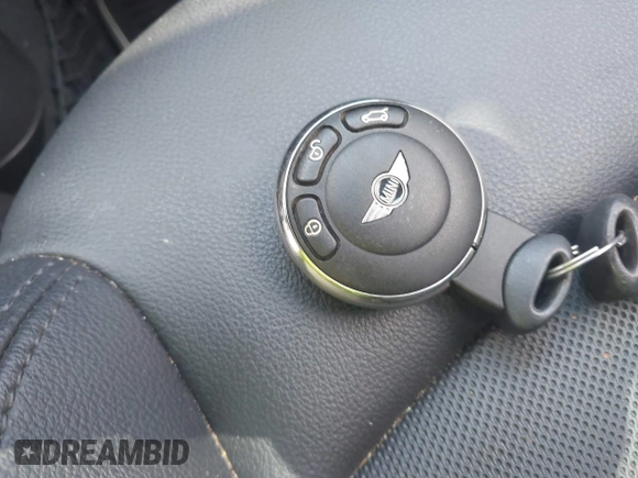 2012 MINI Countryman S с VIN WMWZC3C54CWM27414, выставлен на аукционе IAAI как лот 42581415 с пробегом 126 536 миль миль и . История ставок и продаж доступна на DreamBid. Изображение 11.