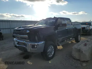2017 Chevrolet Silverado 3500HD LTZ with VIN 1GC4K0EY7HF213904, listed as a Copart auction lot 83911964 with 121,143 mi miles and Salvage Title. Bid and sale history available at carsss.com. Image 1.