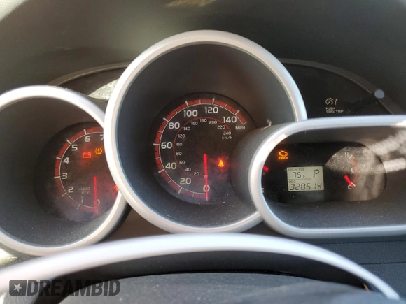 2013 Toyota Matrix S z VIN 2T1KE4EE4DC050708, wystawiony jako Copart lot #85368584 z przebiegiem 320 514 mil mil oraz Czysty tytuł • Clean title. Historia ofert i sprzedaży dostępna na DreamBid. Obrazek 9.