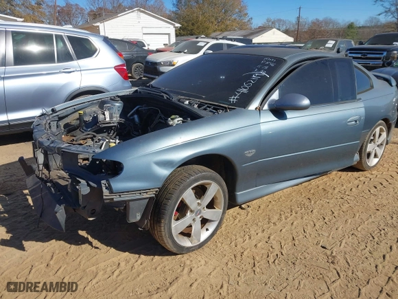 2005 Pontiac GTO with VIN 6G2VX12U45L454630, listed as a IAAI auction lot 41052119 with 1 mi miles. Bid and sale history available at carsss.com. Image 2.