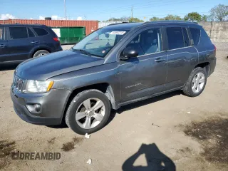 2011 Jeep Compass Latitude with VIN 1J4NT1FB1BD219826, listed as a Copart auction lot 44562315 with 116,006 mi miles and Clean Title. Bid and sale history available at carsss.com. Image 1.