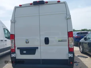 2025 Ram ProMaster Cargo with VIN 3C6MRVHG0SE545736, listed as a IAAI auction lot 42022112 with 683 mi miles and . Bid and sale history available at DreamBid. Image 16.