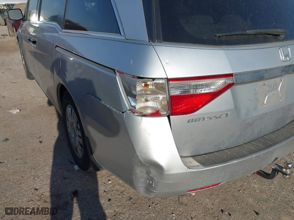 2012 Honda Odyssey LX with VIN 5FNRL5H28CB019838, listed as a IAAI auction lot 41844803 with 179,454 mi miles. Bid and sale history available at carsss.com. Image 6.