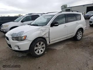 2010 Mitsubishi Outlander SE with VIN JA4AS3AW6AZ001289, listed as a Copart auction lot 53610374 with 199,031 mi miles and Salvage Title. Bid and sale history available at carsss.com. Image 1.
