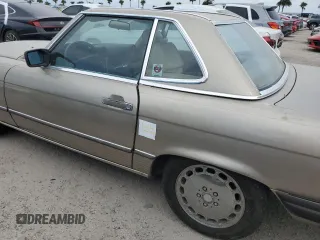 1988 Mercedes-Benz 560 560SL with VIN WDBBA48D2JA082358, listed as a Copart auction lot 76776024 with 105,148 mi miles and Salvage Title. Bid and sale history available at carsss.com. Image 12.