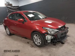 2018 Toyota Yaris with VIN 3MYDLBYV0JY315135, listed as a IAAI auction lot 41284774 with 64,561 mi miles and . Bid and sale history available at DreamBid. Image 1.
