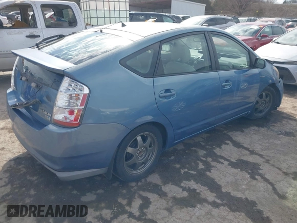 2007 Toyota Prius z VIN JTDKB20U677674057, wystawiony jako IAAI lot #41663525 z przebiegiem Nie podano mil oraz . Historia ofert i sprzedaży dostępna na DreamBid. Obrazek 4.