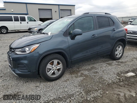 2021 Chevrolet Trax LT with VIN KL7CJPSM8MB373569, listed as a Copart auction lot 45627215 with 55,063 mi miles and Salvage Title. Bid and sale history available at carsss.com. Image 1.