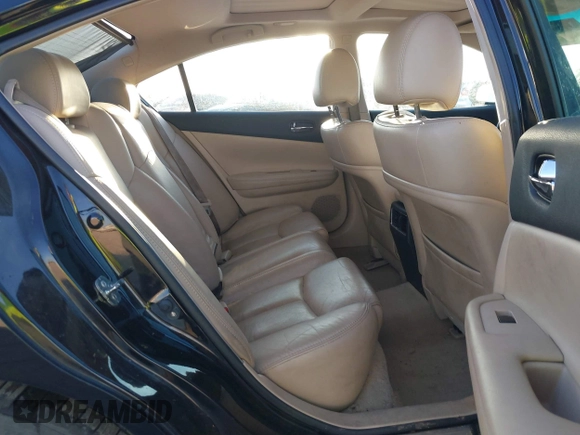 2013 Nissan Maxima S z VIN 1N4AA5AP2DC823212, wystawiony jako IAAI lot #41195799 z przebiegiem 216 924 mil mil oraz . Historia ofert i sprzedaży dostępna na DreamBid. Obrazek 8.