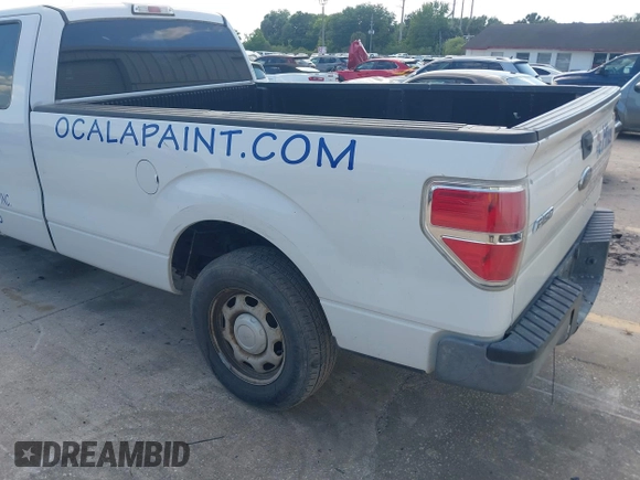2014 Ford F-150 XL with VIN 1FTFX1CF4EKE57532, listed as a IAAI auction lot 41889726 with 180,698 mi miles. Bid and sale history available at carsss.com. Image 3.