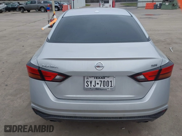 2020 Nissan Altima 2.5 SR with VIN 1N4BL4CV7LC203443, listed as a IAAI auction lot 41609125 with 78,195 mi miles. Bid and sale history available at carsss.com. Image 16.