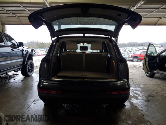 2009 Audi Q7 z VIN WA1AY74L29D016968, wystawiony jako Copart lot #48073975 z przebiegiem 191 194 mil mil oraz Szkoda całkowita • Salvage title. Historia ofert i sprzedaży dostępna na DreamBid. Obrazek 6.
