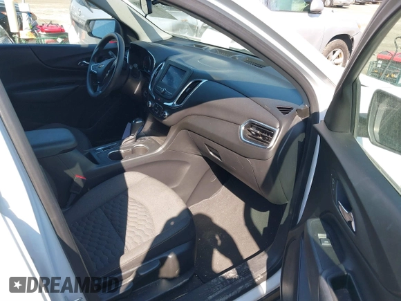 2021 Chevrolet Equinox LT with VIN 3GNAXKEV7MS132050, listed as a IAAI auction lot 41770065 with 116,921 mi miles and . Bid and sale history available at DreamBid. Image 5.