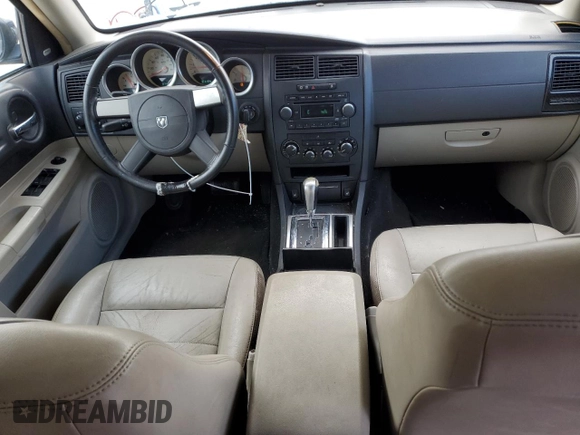 2005 Dodge Magnum R/T with VIN 2D4GZ582X5H638138, listed as a Copart auction lot 55430305 with 87,451 mi miles and Non Repairable. Bid and sale history available at DreamBid. Image 8.
