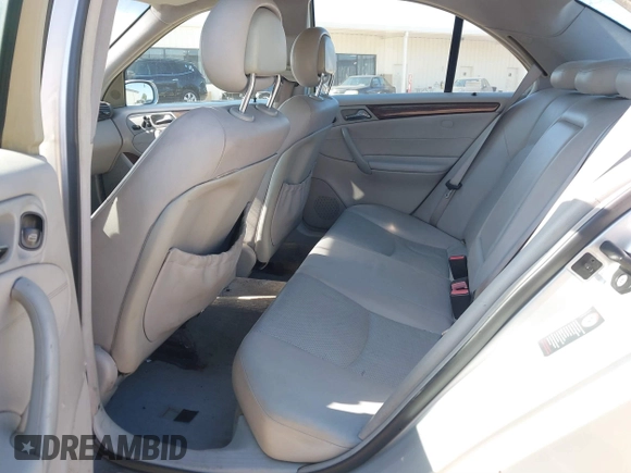 2001 Mercedes-Benz C 230/260/280/320 with VIN WDBRF61J71F080734, listed as a IAAI auction lot 41869908 with 274,574 mi miles and . Bid and sale history available at DreamBid. Image 8.